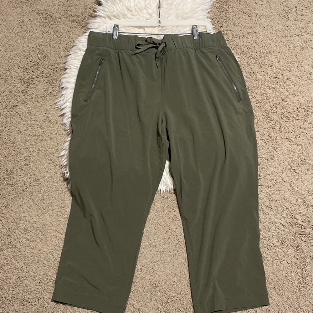 Eddie Bauer Olive Green Women's Pants